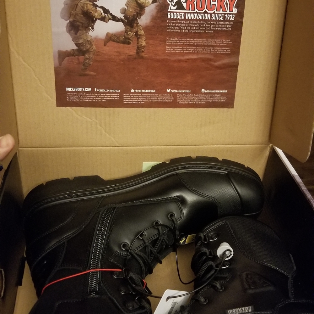 👉🔥🔥🔥Brand New Steel Toed Rocky Boots Black🤩🤩🤟🔥🔥